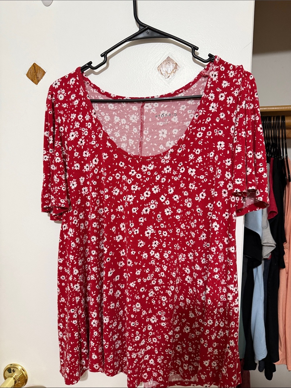 Red Floral Scoop Neck Tee
